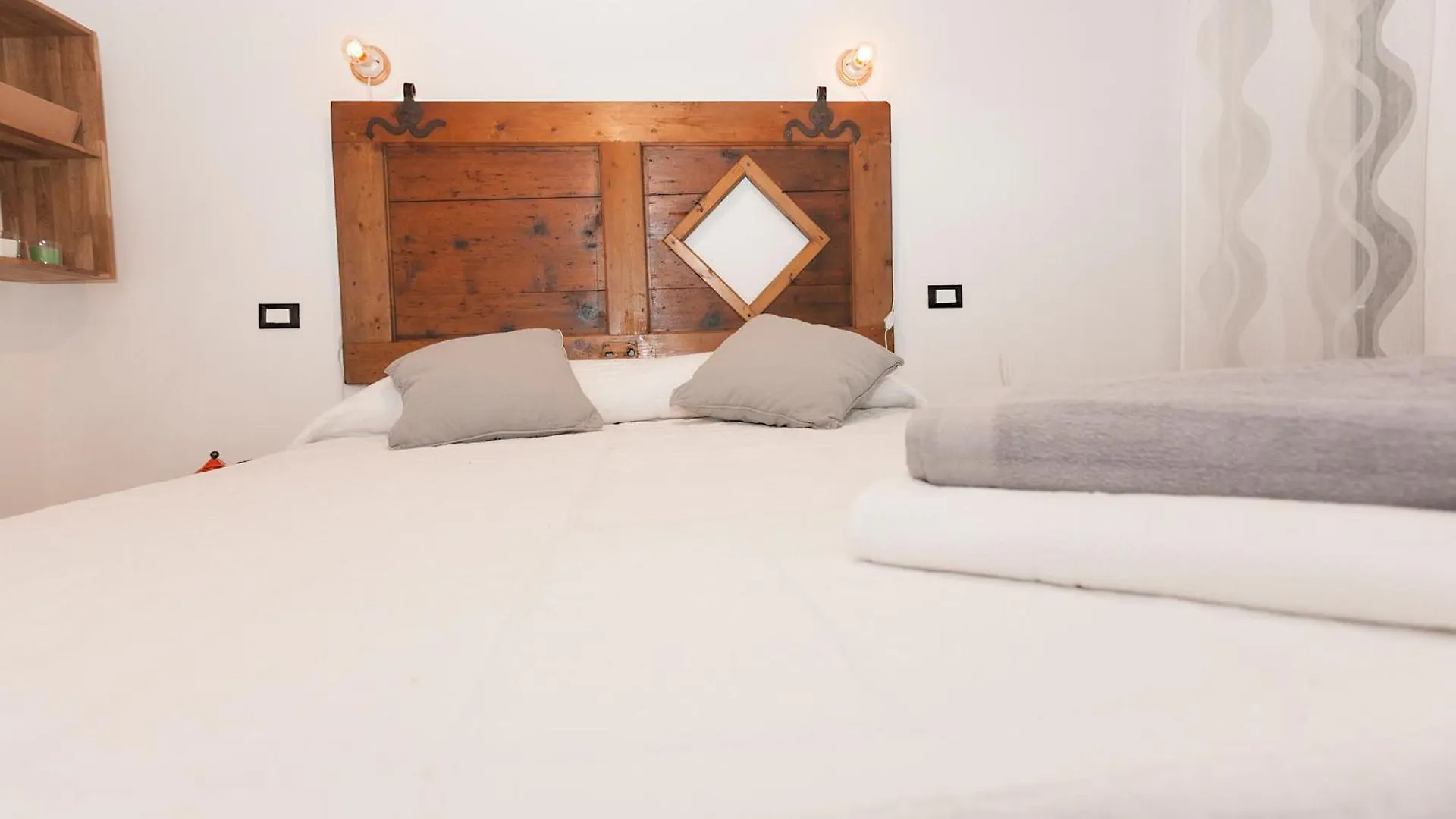 Casa Sant'Agostino Citra Lt-2407 Apartment Genoa